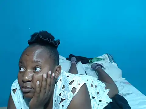 SweetHotPussy_99's cam snapshot