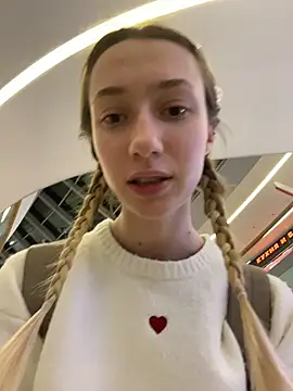 Lia__Love live sex cam