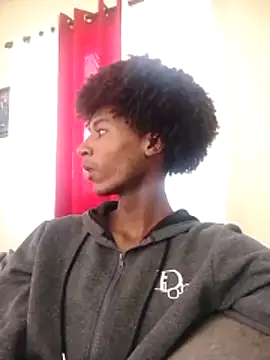 skinniyGabriel live sex cam