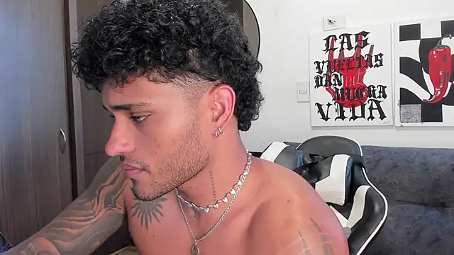 Alessandro_Vanni live sex cam