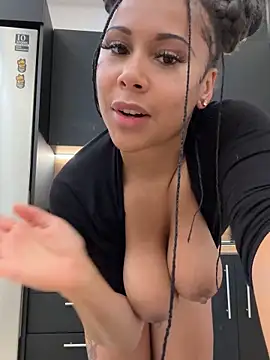 HaileyDiana live sex cam