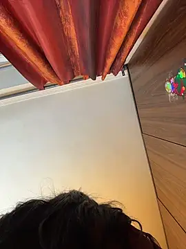 Hotmomcheckk_'s cam snapshot