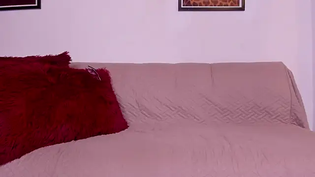 april_higgins's cam snapshot