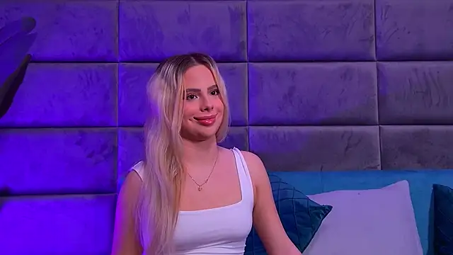 YssabelFox's cam snapshot