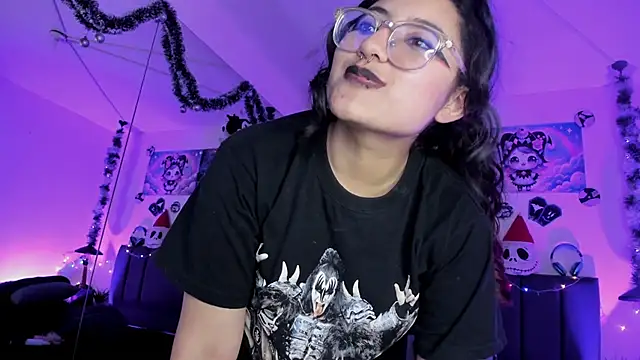 SabrinaV_'s cam snapshot