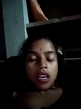 Cuty_kanchna's cam snapshot