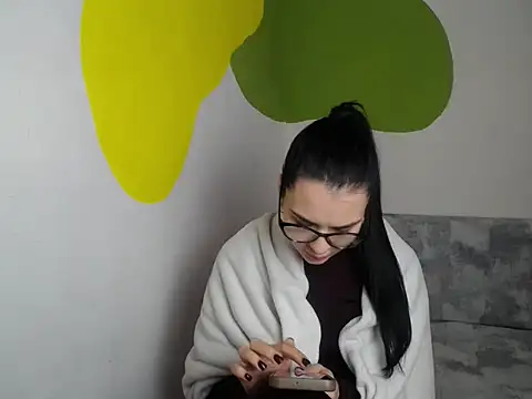 divina_kira's cam snapshot