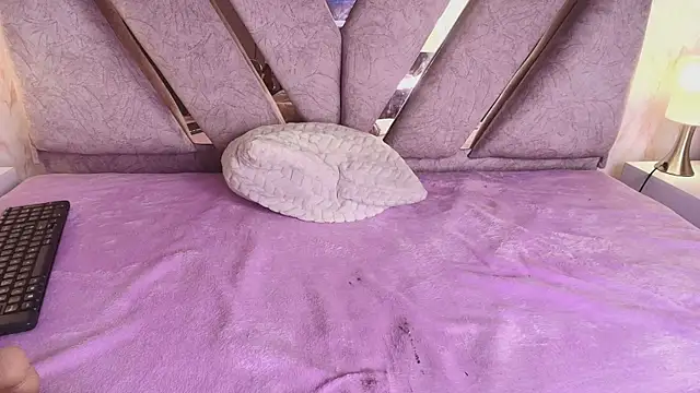 Katherine_Morphy's cam snapshot