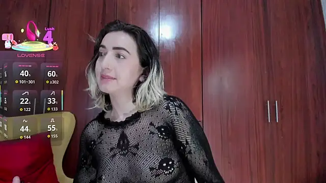 carly_grasso's cam snapshot