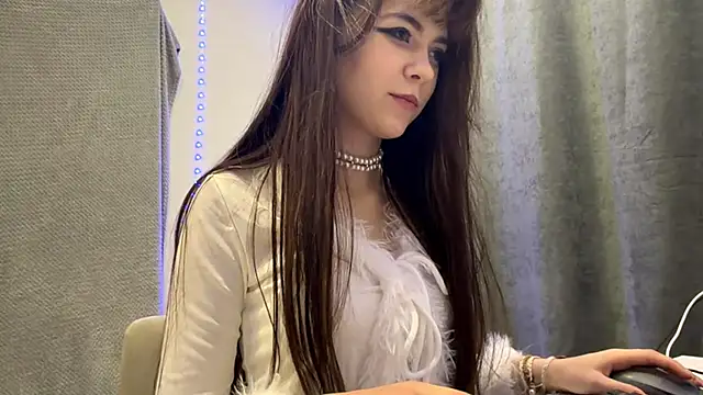 GuyedTheobid's cam snapshot