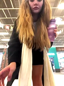 Holy_Tereza's cam snapshot