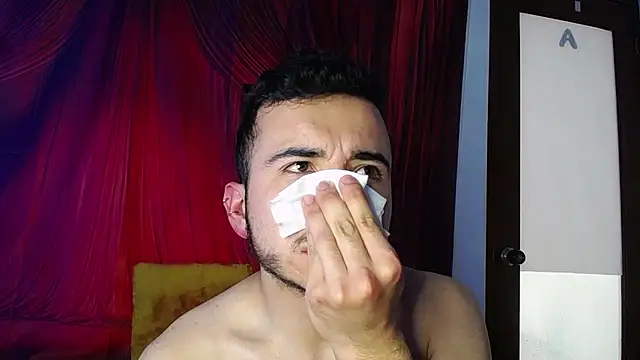 Noha_and_Iam's cam snapshot