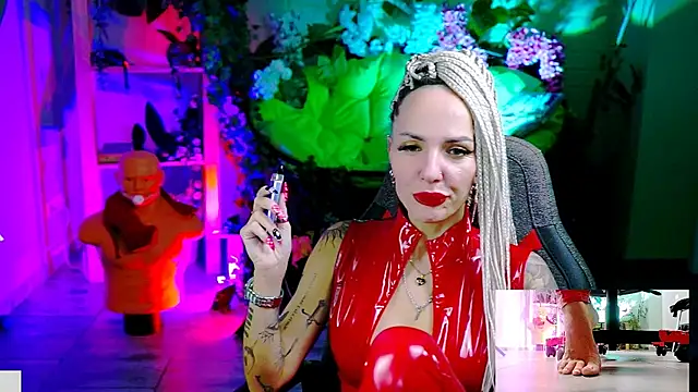 MonicaMaxwel's cam snapshot