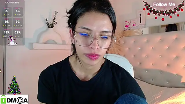 zoe_sexy_latin_19's cam snapshot