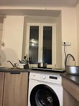 Sexy_curly02's cam snapshot