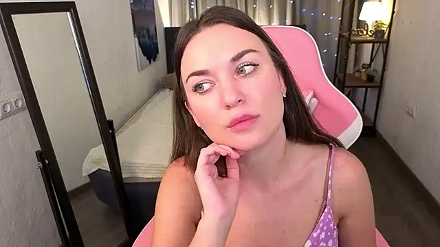 Madison_Golden's cam snapshot