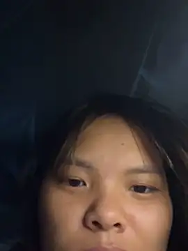 hello-cute's cam snapshot