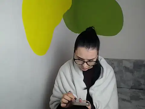 divina_kira's cam snapshot