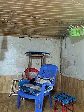 Basanis68's cam snapshot