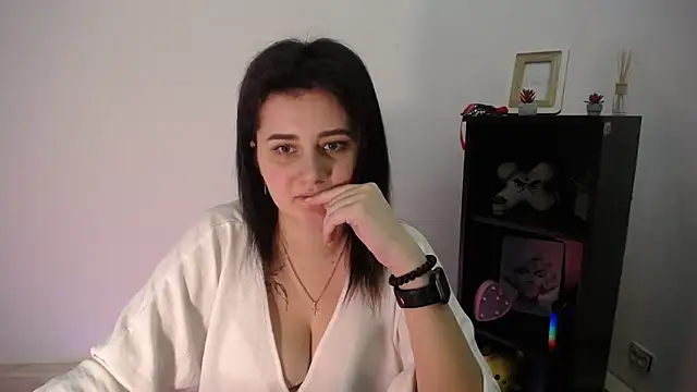 Katrin_kiss_'s cam snapshot