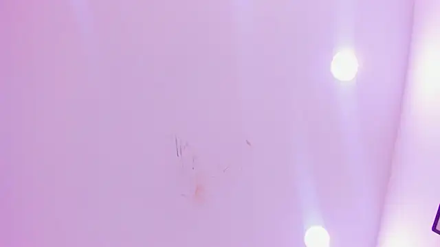 abril_dolly's cam snapshot