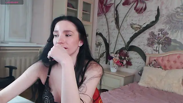 AliciaBow's cam snapshot