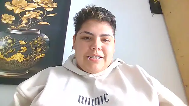 Hailey_Curvy's cam snapshot