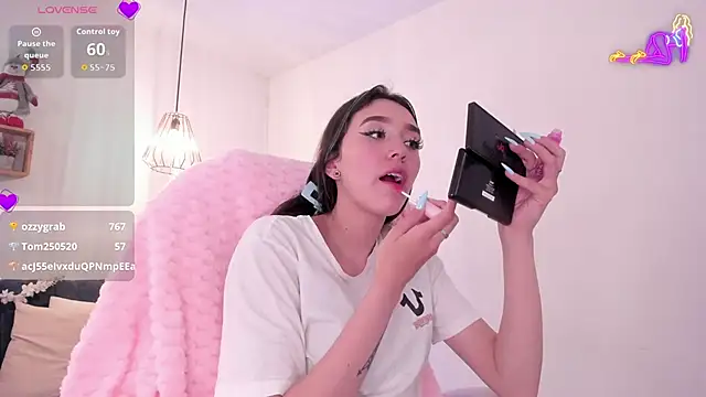 Paola_Owens's cam snapshot