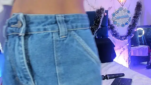 Seleny_fitness1's cam snapshot