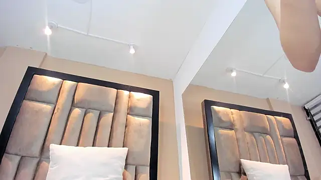 KatySweet__'s cam snapshot