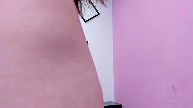 paula_miler1's cam snapshot