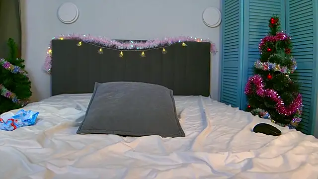 NatalieGold's cam snapshot