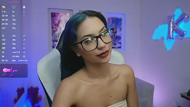 KayraOwen's cam snapshot