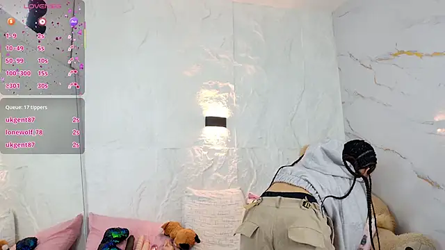 zorravioletta1's cam snapshot