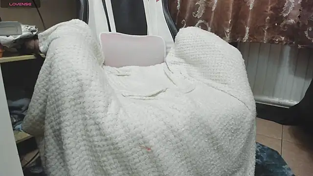 Queen_Sport's cam snapshot