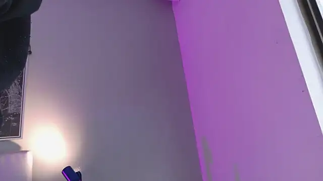 Taylorsmitth_'s cam snapshot