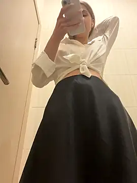 Lina_Away's cam snapshot