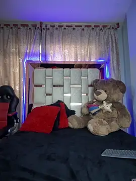 serena_willow's cam snapshot