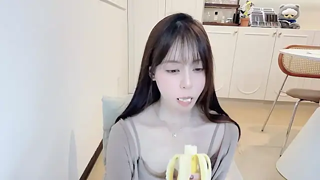 xxxlovexiner's cam snapshot