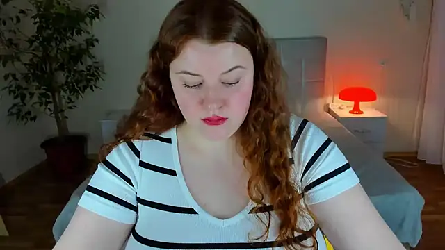 PolinaSalvatore's cam snapshot