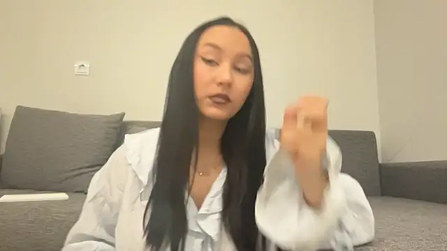 Pleasureforrina's cam snapshot