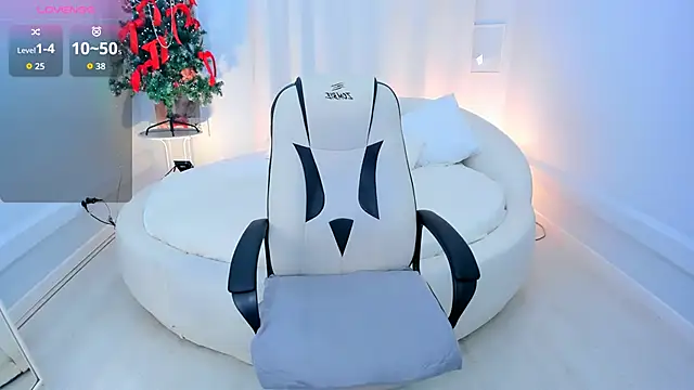 HelenaRegal's cam snapshot