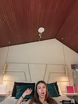 Miss_ary's cam snapshot