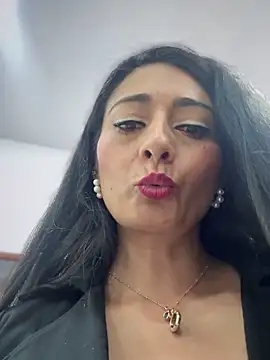 _Bella-Office1's cam snapshot