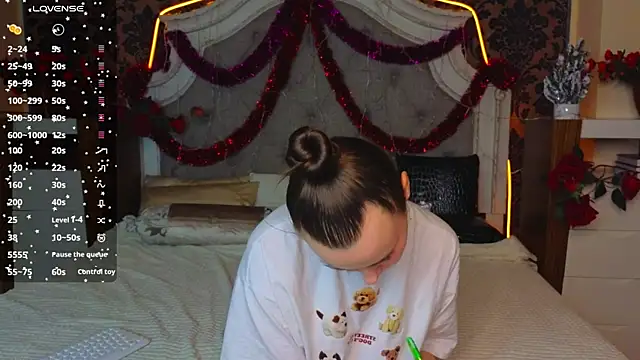 Kelly_Cartier's cam snapshot