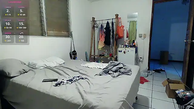 eleganceafterdark's cam snapshot