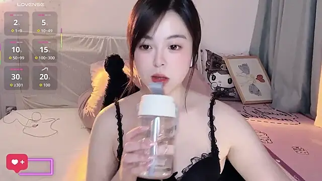 -Angela's cam snapshot