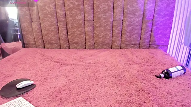 Missdionne_curly's cam snapshot