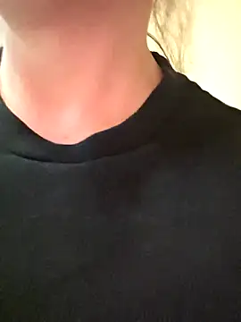 Adivaaa's cam snapshot