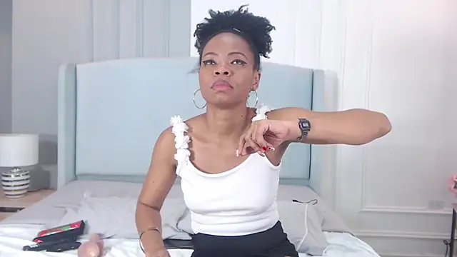 ChantalGarner live sex cam